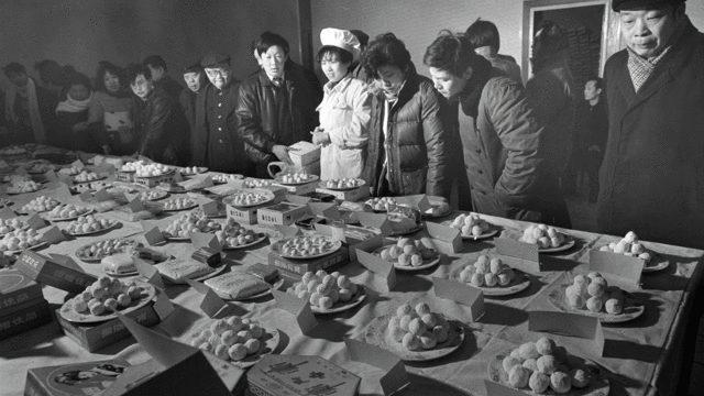“唤醒”旧时光丨元宵汤圆大比拼PG麻将胡了2试玩时光相册·(图8)